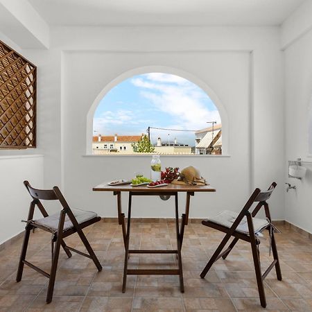 Spetses Center Comfy Apartment Exterior photo