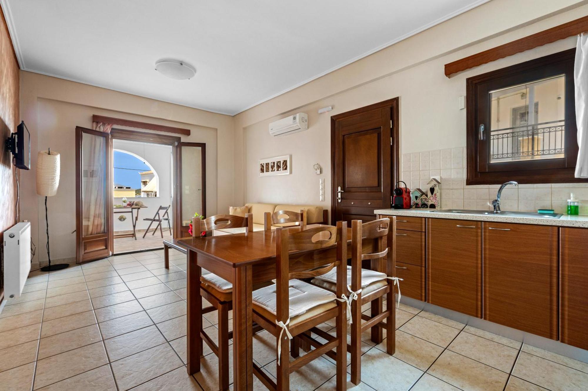 Spetses Center Comfy Apartment Exterior photo