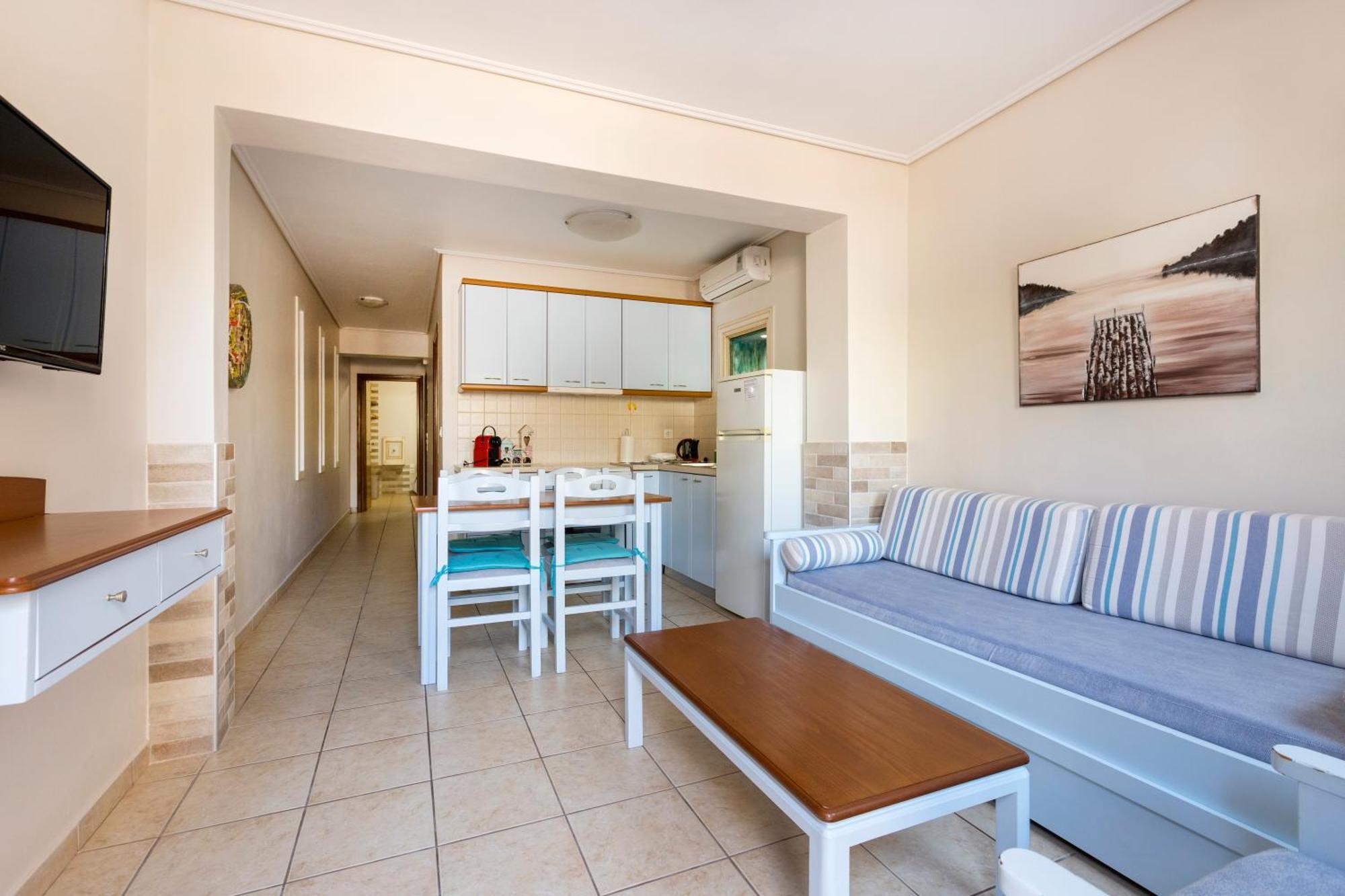 Spetses Center Comfy Apartment Exterior photo