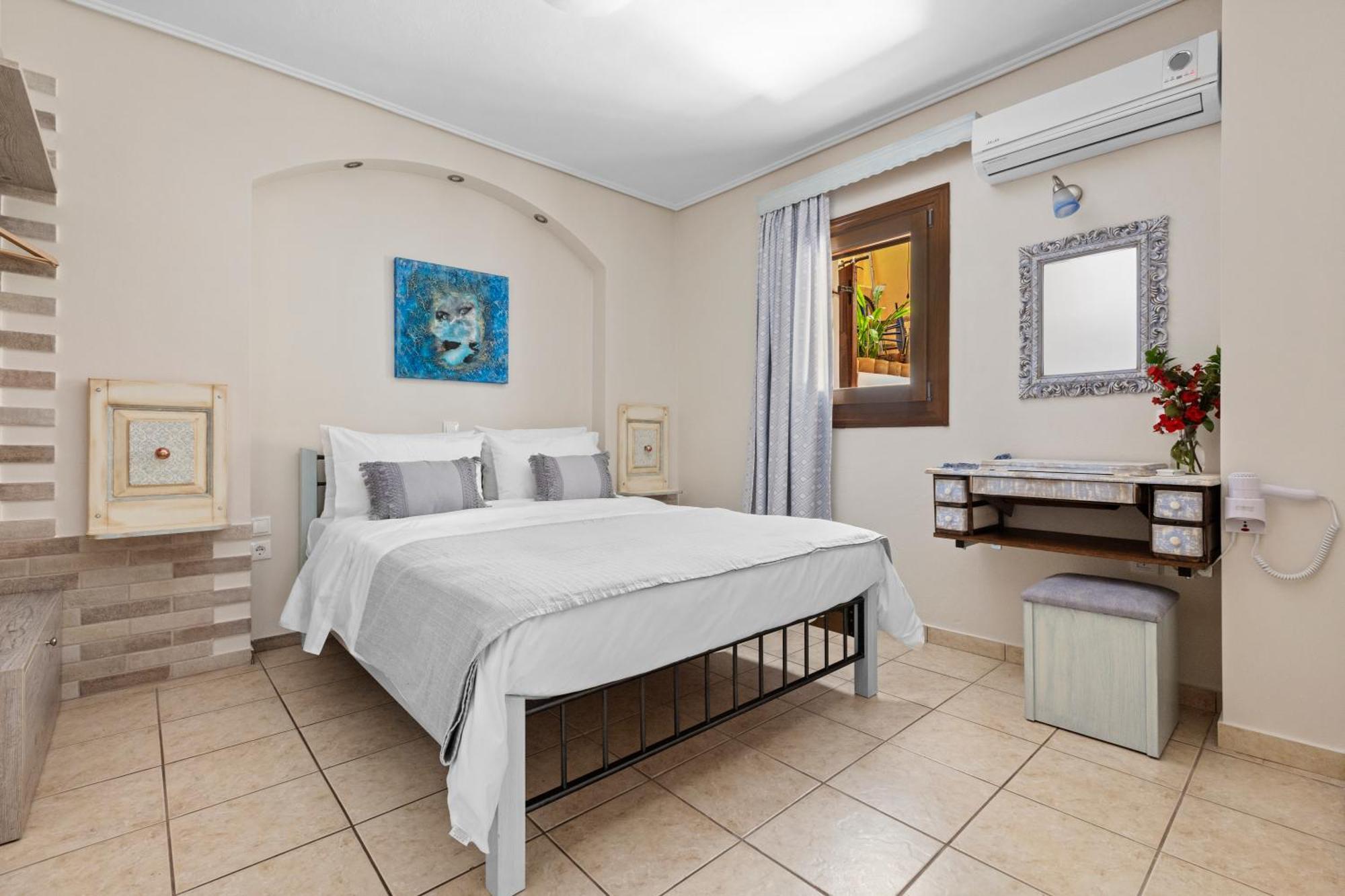 Spetses Center Comfy Apartment Exterior photo
